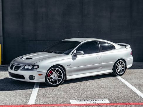 Used 2006 Pontiac GTO image 33