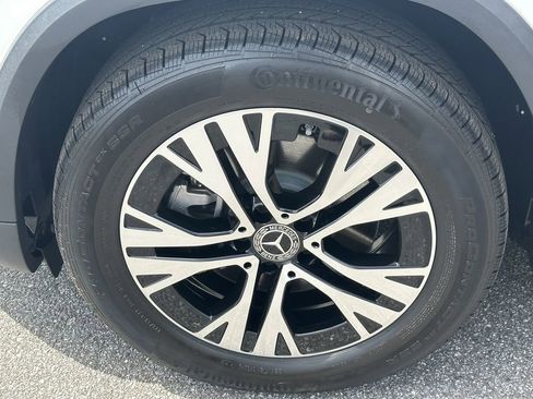 Certified 2025 Mercedes-Benz GLA 250 4MATIC image 13