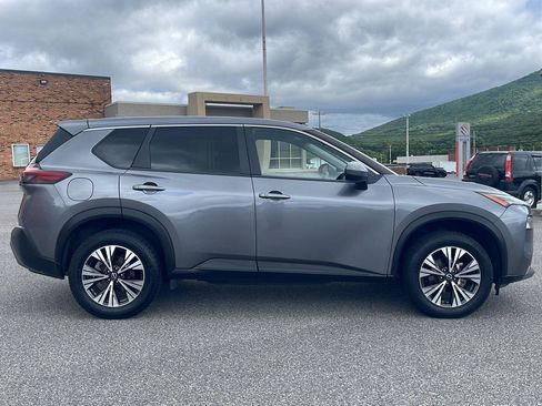 Used 2023 Nissan Rogue SV AWD/4WD image 8