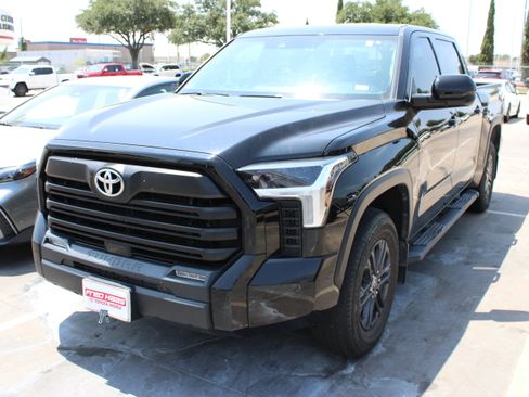 Used 2024 Toyota Tundra SR5 w/ SX Package RWD image 5