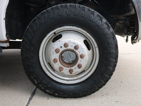 Used 2012 Ford F350 XLT w/ Snow Plow Prep Pkg image 6