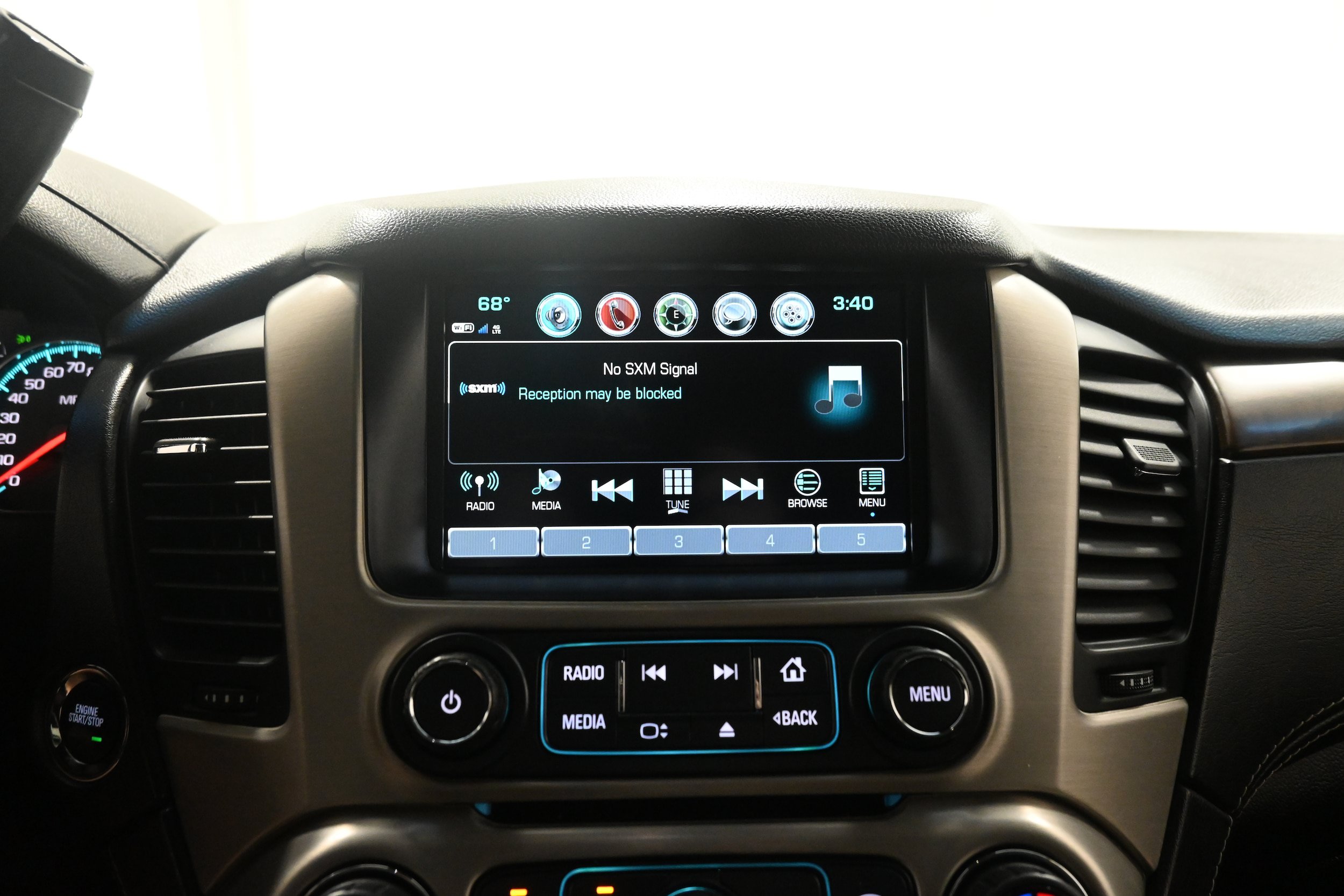 Used 2019 GMC Yukon Denali w/ Denali Ultimate Package AWD/4WD image 18