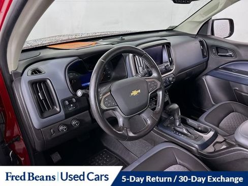 Used 2021 Chevrolet Colorado Z71 AWD/4WD image 7