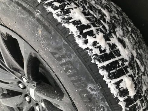 Certified 2023 Cadillac Escalade Premium Luxury w/ Performance Package image 24