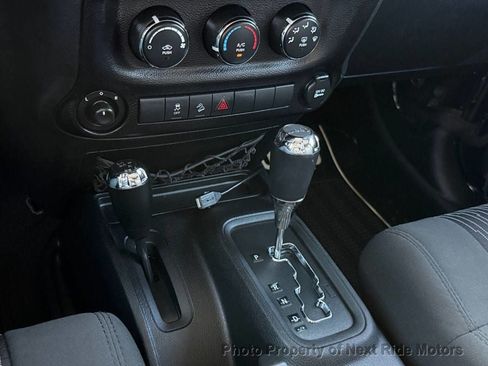 Used 2012 Jeep Wrangler Unlimited Sport AWD/4WD image 19