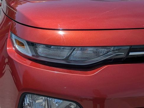 Used 2020 Kia Soul S FWD image 10