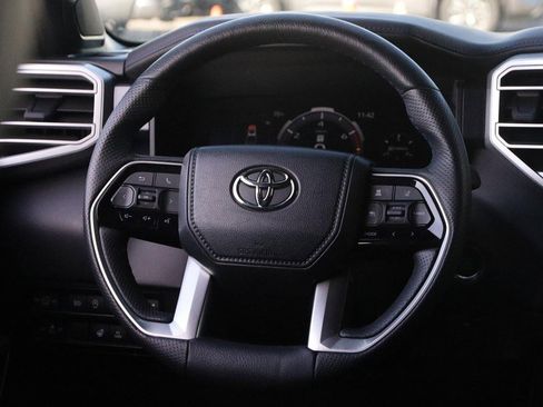 Used 2023 Toyota Tundra Platinum AWD/4WD image 23
