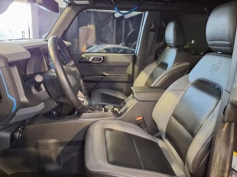Used 2024 Ford Bronco Black Diamond AWD/4WD image 17