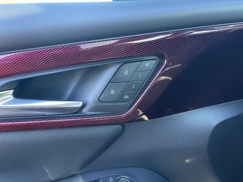 Certified 2024 Chevrolet Traverse RS w/ LPO, Floor Liner Package image 36