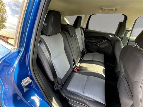 Used 2019 Ford Escape SE FWD image 25