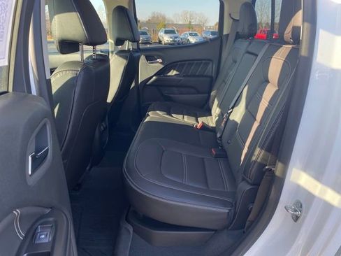 Used 2022 GMC Canyon Denali image 21