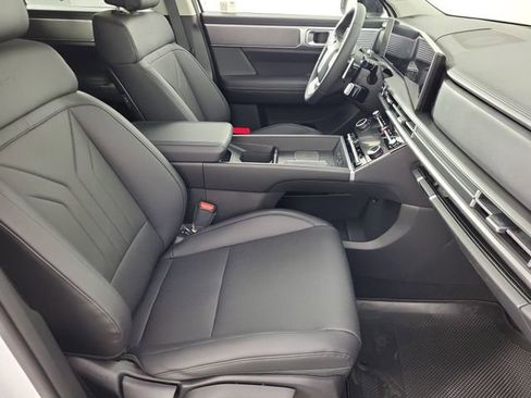 Certified 2025 Hyundai Santa Fe XRT AWD/4WD image 23