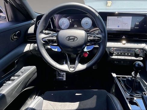 Used 2025 Hyundai Elantra N FWD image 8