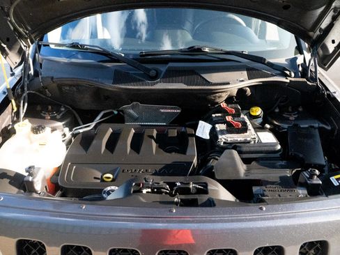 Used 2017 Jeep Patriot High Altitude image 32