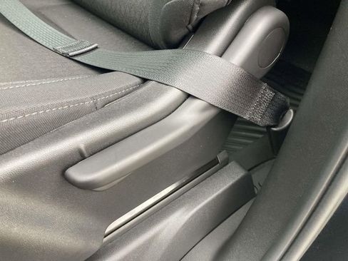 New 2026 GMC Sierra 3500 SLE image 17