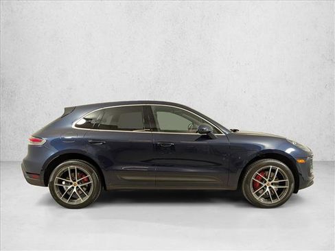 Certified 2023 Porsche Macan S image 8