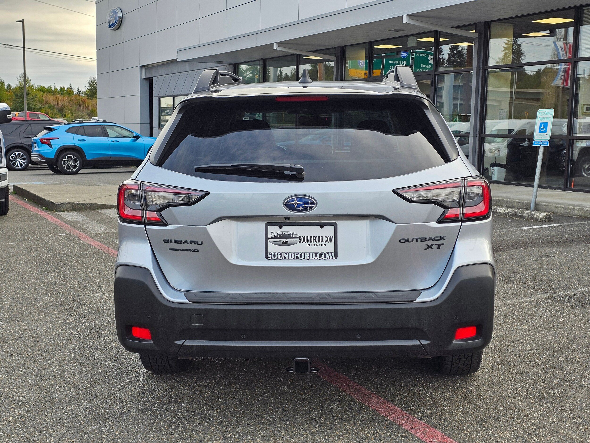 Used 2024 Subaru Outback Onyx Edition XT AWD/4WD image 6