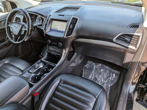 Used 2020 Ford Edge SEL w/ Convenience Package FWD image 32