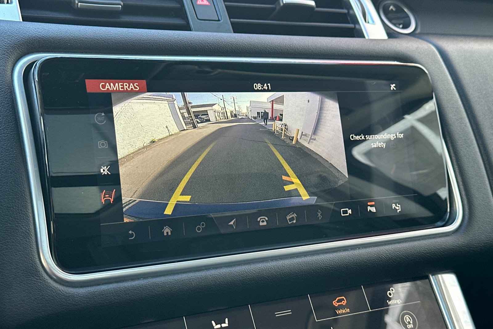 Used 2019 Land Rover Range Rover Sport HSE AWD/4WD image 21