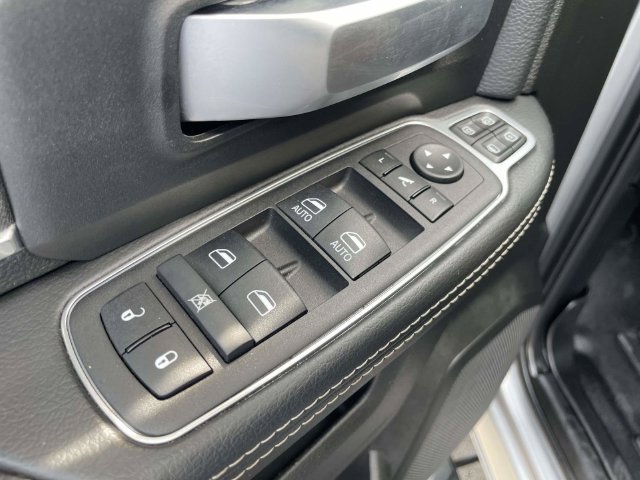 Used 2024 RAM 2500 Big Horn w/ Off Road Package AWD/4WD image 19