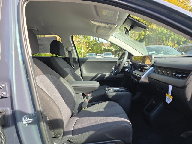 New 2027 Hyundai Ioniq 5 SE AWD/4WD image 10