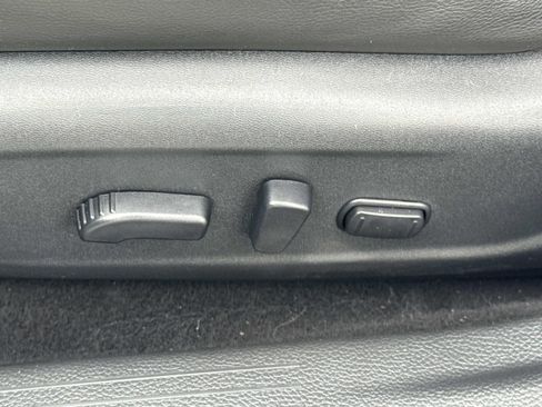 Used 2019 Nissan Sentra SL w/ Exterior Package image 22