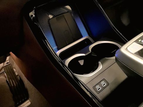 Certified 2025 BMW X1 xDrive28i w/ Premium Package image 34