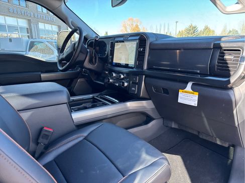 New 2026 Ford F350 Lariat w/ Lariat Premium Package image 28