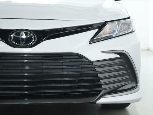 Certified 2024 Toyota Camry LE FWD image 7