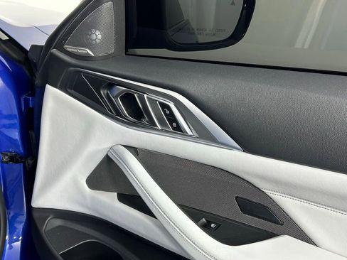 Used 2021 BMW M4 Competition w/ M Carbon Exterior Package RWD image 14
