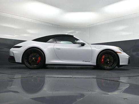 Used 2026 Porsche 911 Carrera GTS RWD image 27