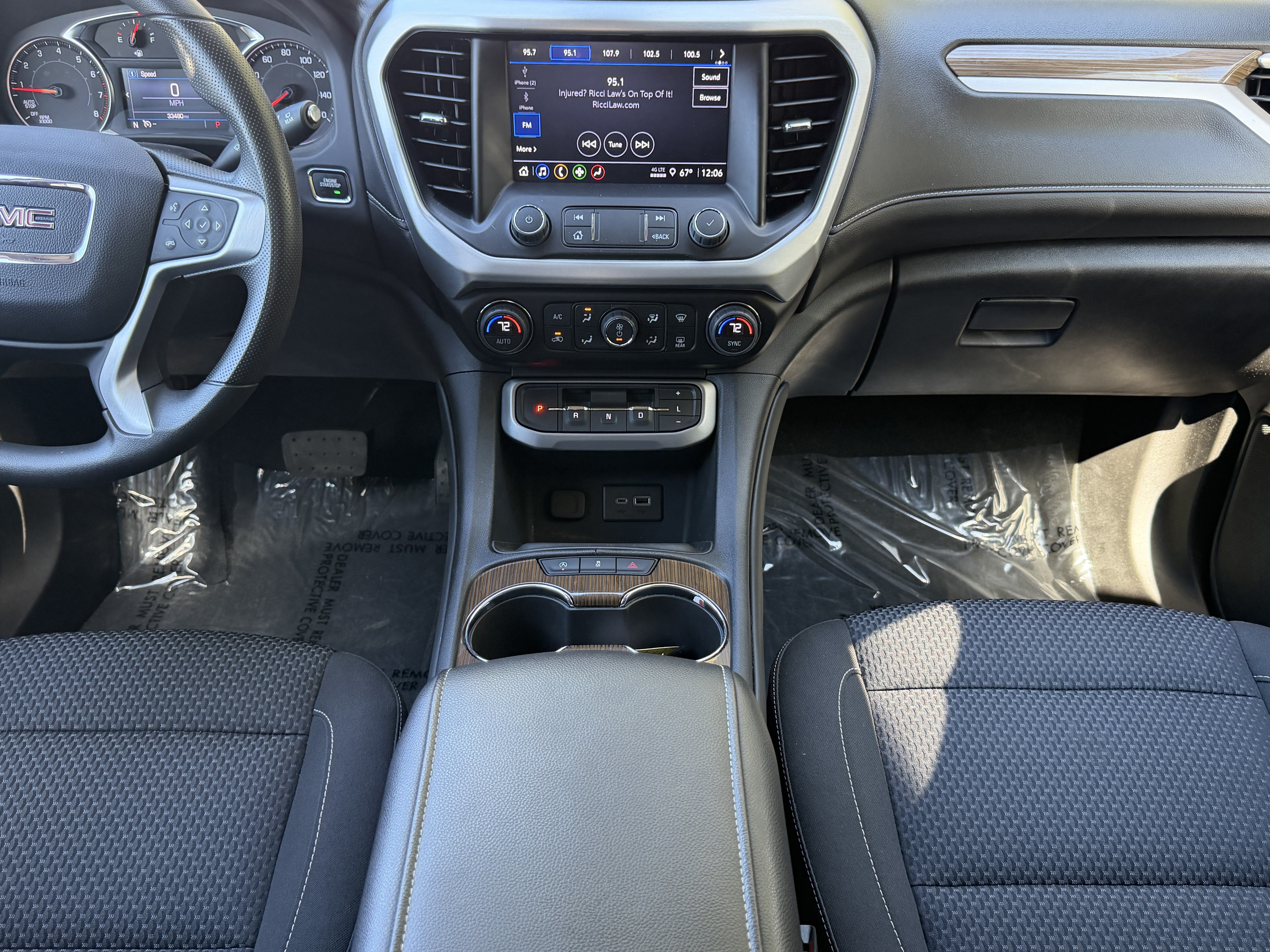 Used 2023 GMC Acadia SLE FWD image 22