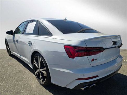 Used 2022 Audi S6 Premium Plus w/ Black Optic Package AWD/4WD image 5