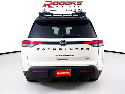 Used 2024 Nissan Pathfinder Rock Creek AWD/4WD image 7