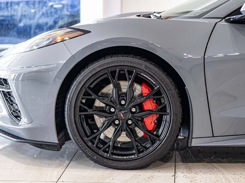 Used 2024 Chevrolet Corvette Stingray Premium Cpe w/ Z51 Performance Package RWD image 9