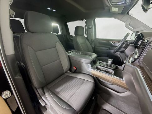 Used 2022 Chevrolet Silverado 1500 LT w/ Protection Package image 28