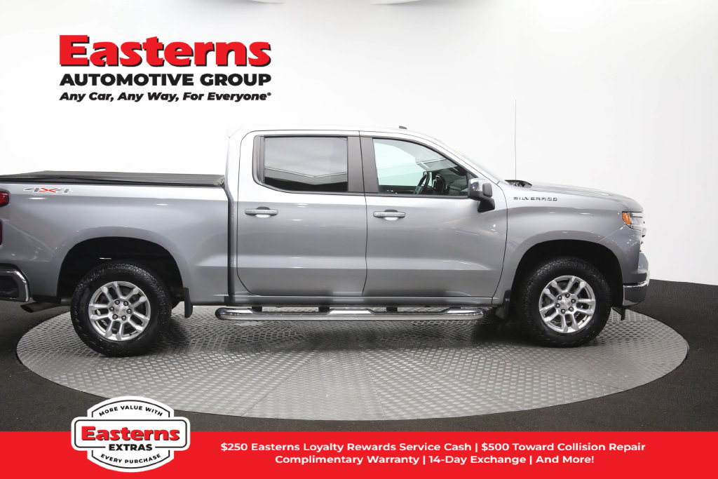 Used 2024 Chevrolet Silverado 1500 LT AWD/4WD image 49