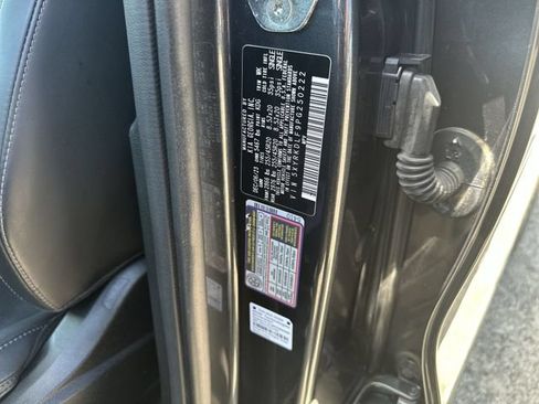 Used 2023 Kia Sorento SX AWD/4WD image 38