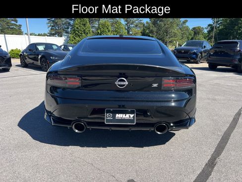 Used 2024 Nissan Z Performance w/ Floor Mat Package RWD image 4