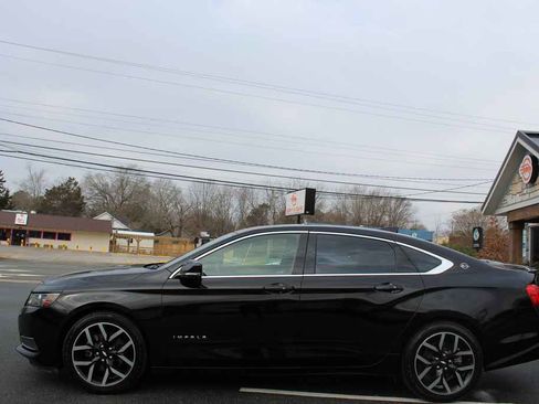 Used 2016 Chevrolet Impala LT image 11