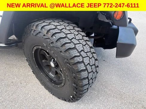 Used 2015 Jeep Wrangler Sport w/ Quick Order Package 24S AWD/4WD image 10