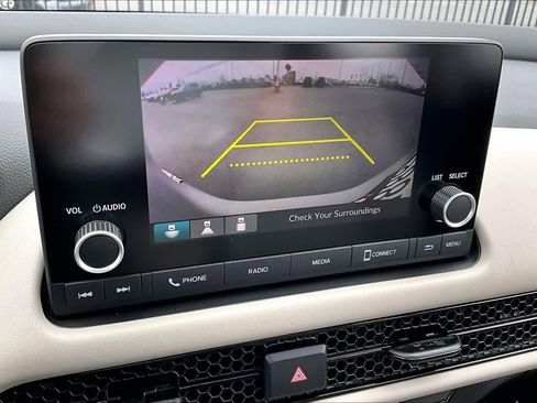 Certified 2025 Honda HR-V LX image 24