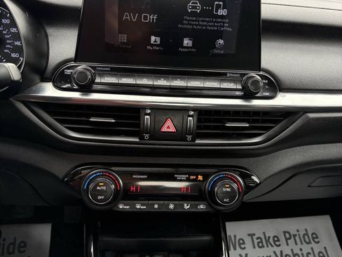 Used 2019 Kia Forte S w/ S Premium Package FWD image 36