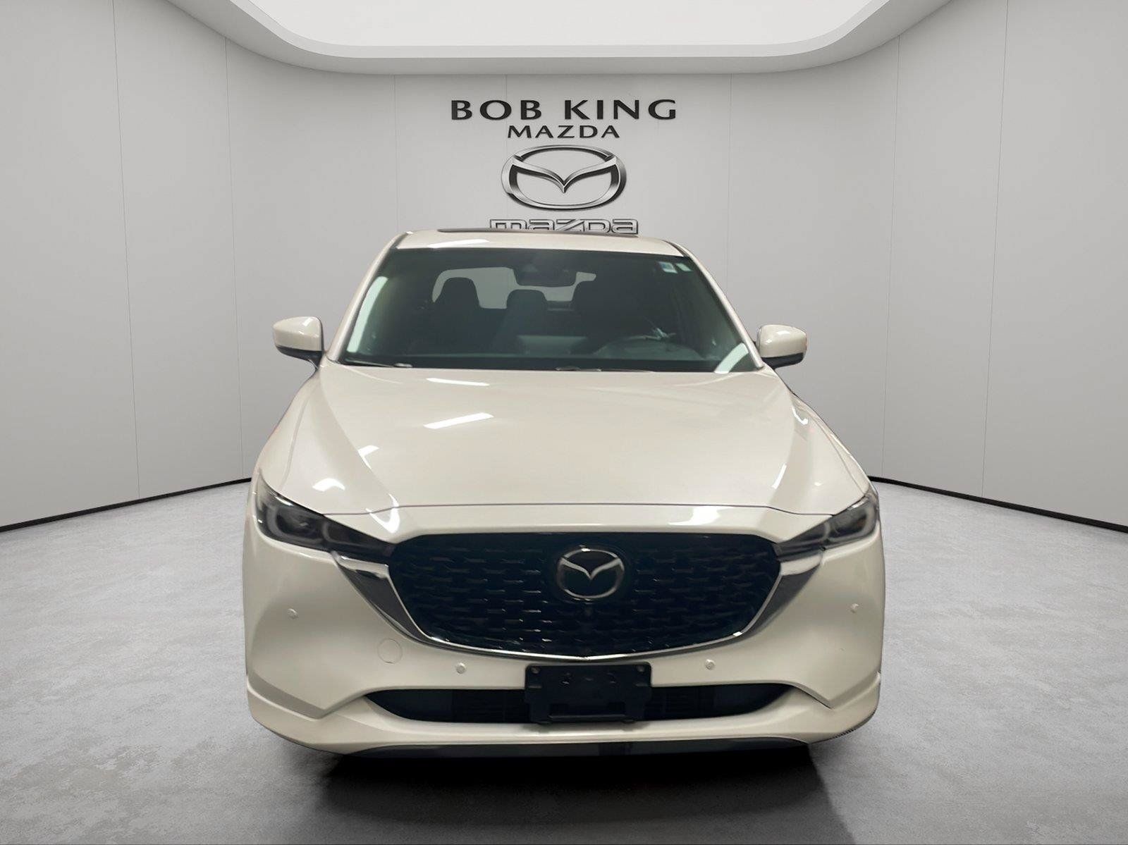 Used 2022 MAZDA CX-5 Signature AWD/4WD image 8