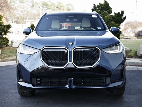 New 2026 BMW X3 xDrive30 w/ Premium Package image 13