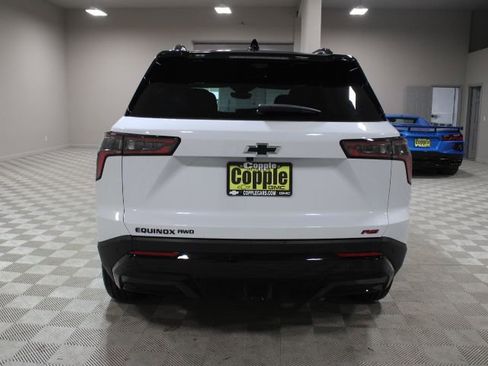 New 2026 Chevrolet Equinox RS w/ Convenience Package III image 8