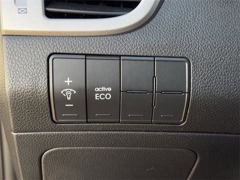 Used 2016 Hyundai Elantra GT image 21