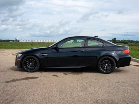 Used 2013 BMW M3 Coupe w/ Premium Pkg RWD image 4