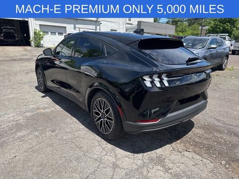 Certified 2025 Ford Mustang Mach-E Premium AWD/4WD image 7