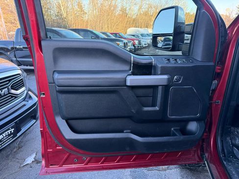 Used 2018 Ford F250 Platinum w/ Platinum Ultimate Package image 25